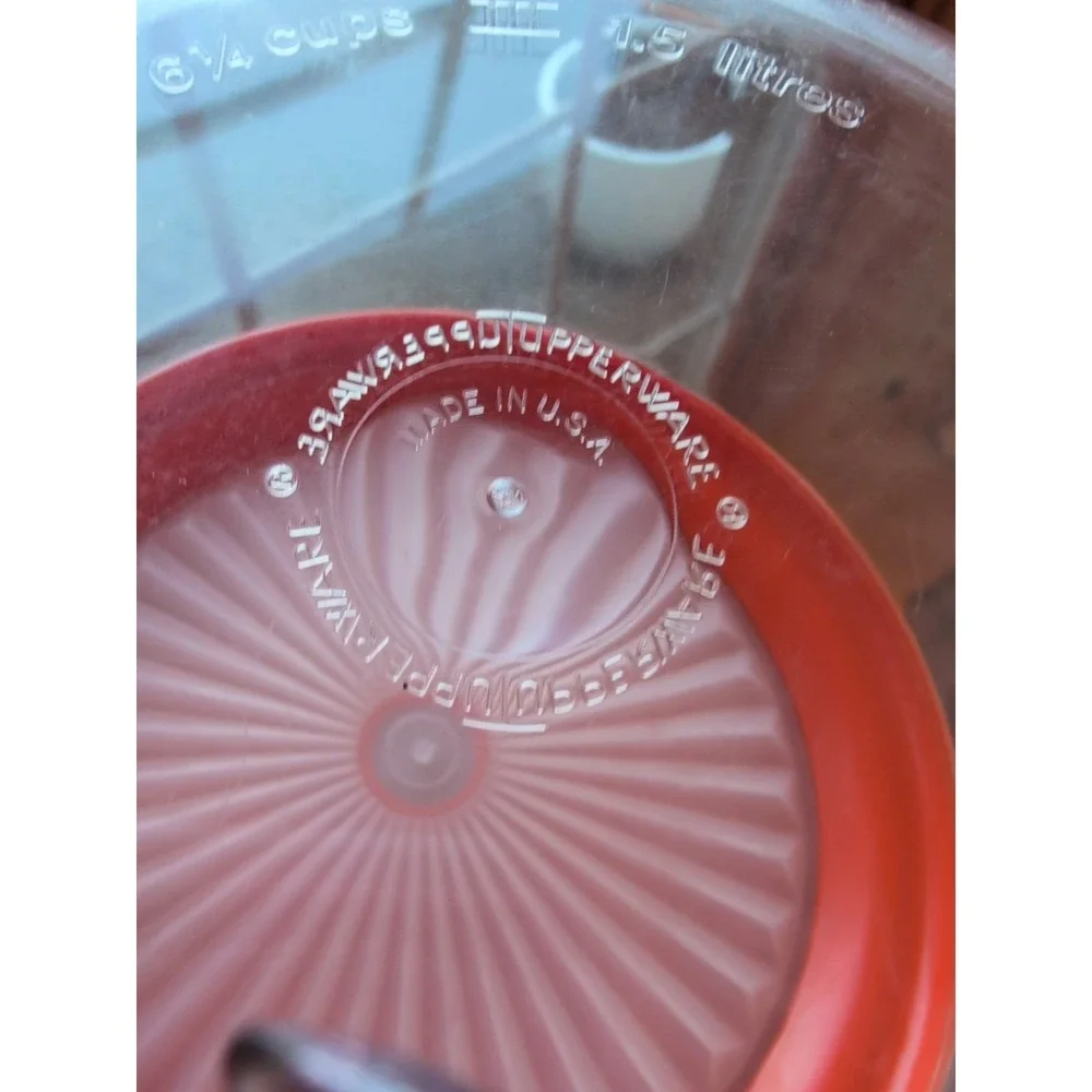 Tupperware 6 1/4 Cup Storage Canisters w/ Seal Tight Orange Push Button Lids GUC